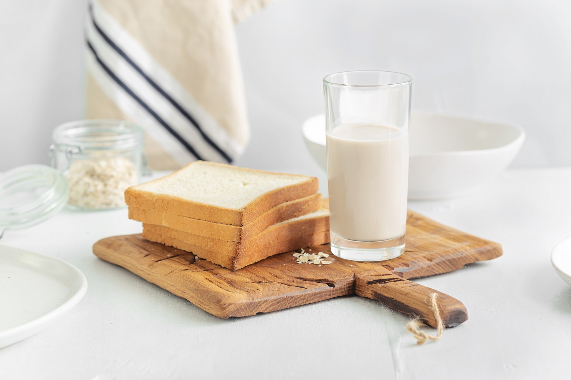 gluten, nabiał, mleko, chleb, dieta bez glutenu i nabiału